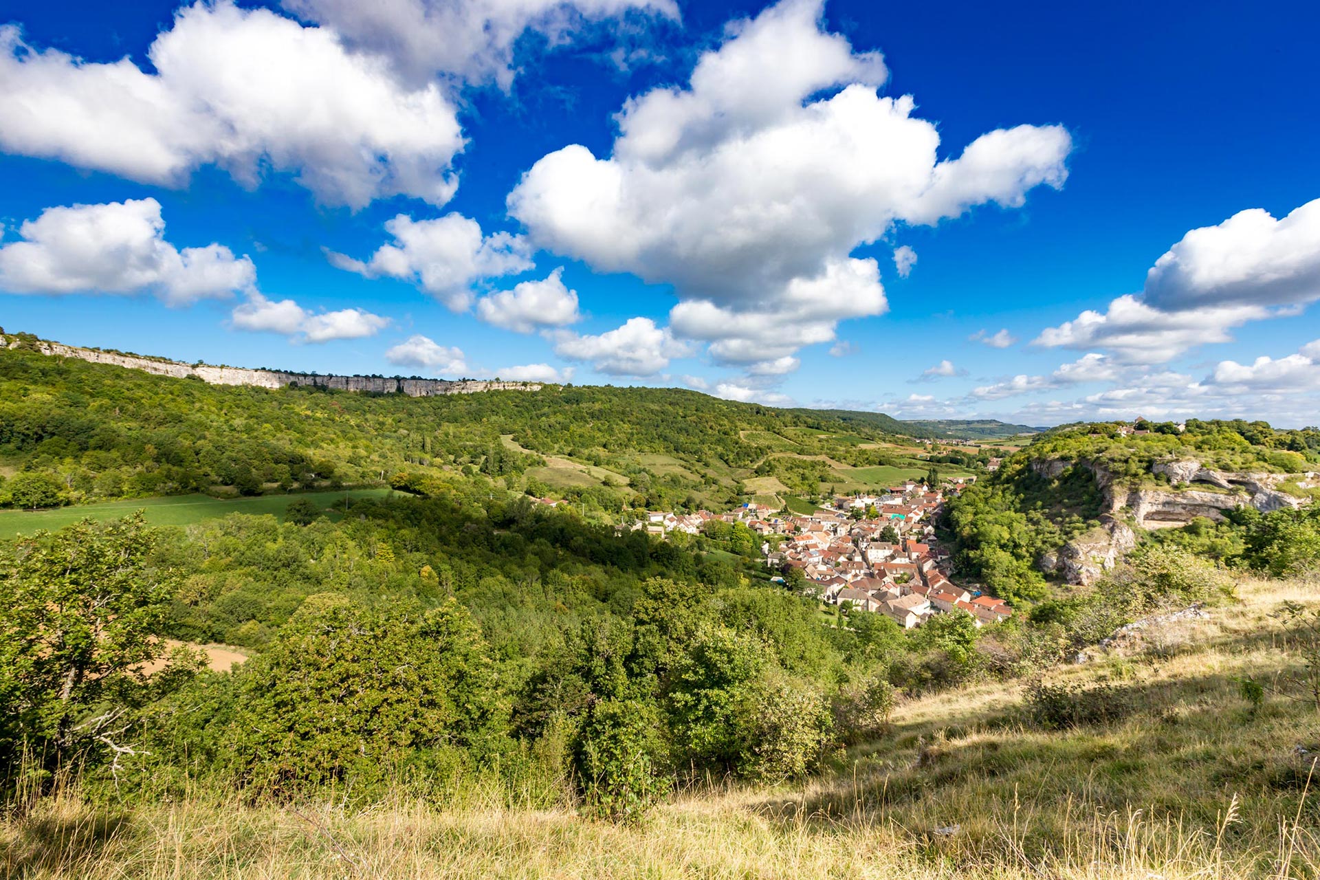 Saint-Romain — vue sur la vallée depuis les vignes